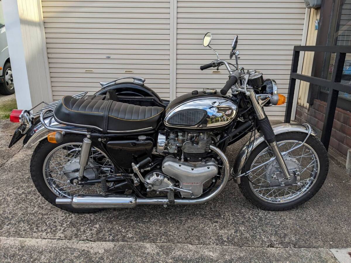 公認!!側車付オートバイ登録3人乗り昭和44年式 カワサキ W1S 公認!!側車付オートバイ登録3人乗り昭和44年式 カワサキ W1S