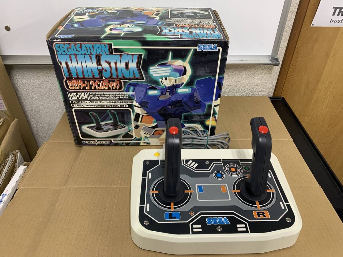 SEGA　セガ　セガサターンツインスティック　HSS-0154　電脳戦機バーチャロン　コントローラー　ゲーム機　ゲーム用品　元箱付き　①