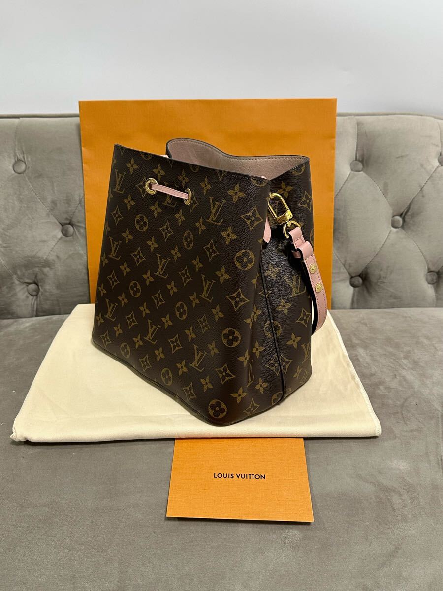  новый товар Revell Louis Vuitton M44022 Neo noe rose IC chip 