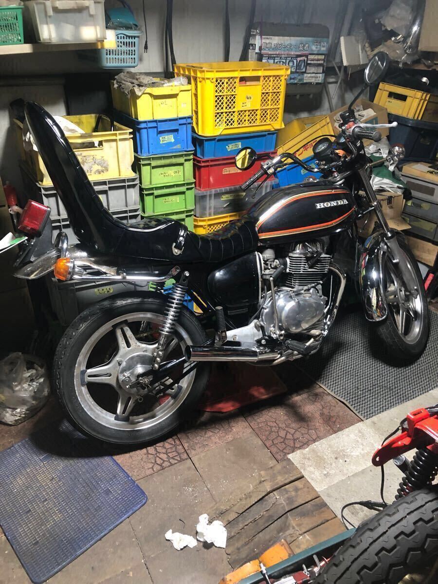 ホーク　CB250T 初期型エンジンカバーのワイヤーステー ホークCB250T 初期型エンジンカバーのワイヤーステー