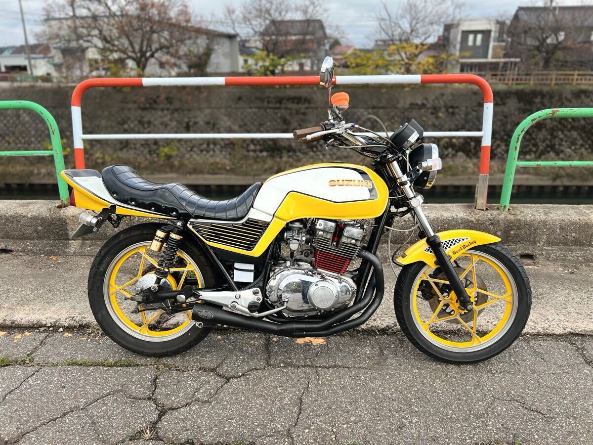 gsx250e gsx400e ゴキタンク外装一式テールサイドカバー gsx250e gsx400e ゴキタンク外装一式テールサイドカバー