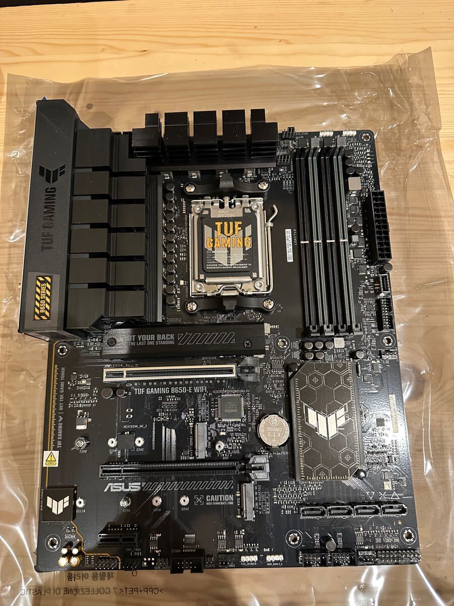 ASUS TUF-GAMING B650-E WIFI 売ります パーツ ASUS TUF-GAMING B650-E WIFI 売ります パーツ
