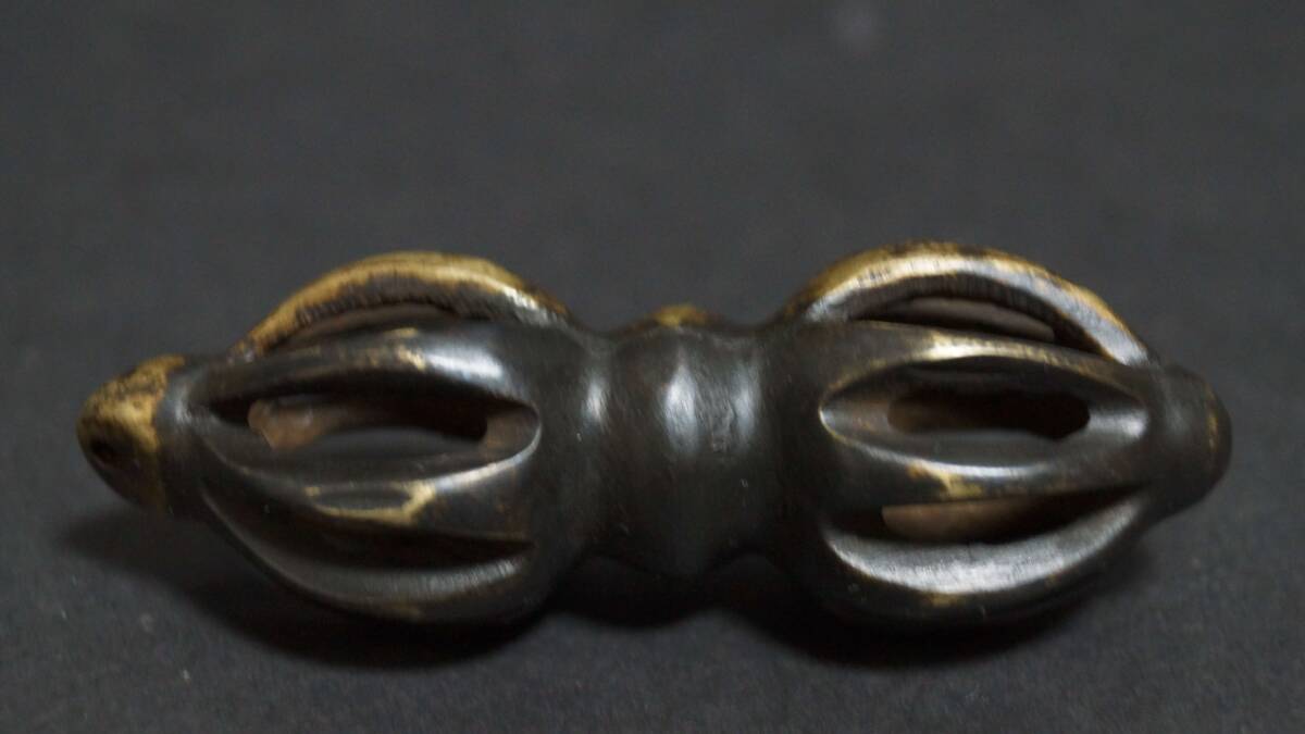 [.]chi спальное место tok коричневый (Thogchags) доллар je золотой Gou .vajula(Vajra) медный netsuke .. шар .. предмет декортивный элемент * времена предмет *6D1204