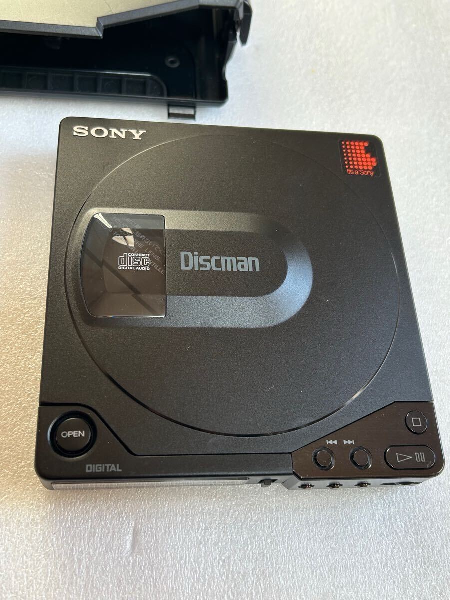Yahoo!オークション - SONY ソニー D-150 ポータブルCD Yahoo!オークション - SONY ソニー D-150 ポータブルCD