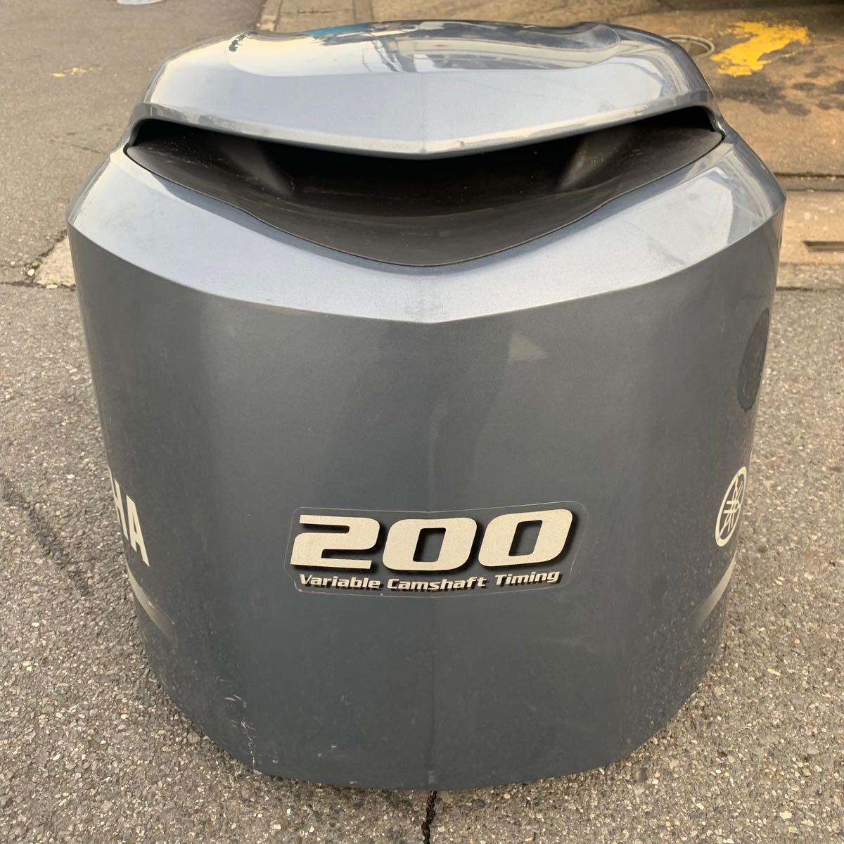7000円 YAMAHA ヤマハ船外機 200馬力 エンジンカウル エンジン 7000円 YAMAHA ヤマハ船外機 200馬力 エンジンカウル エンジン