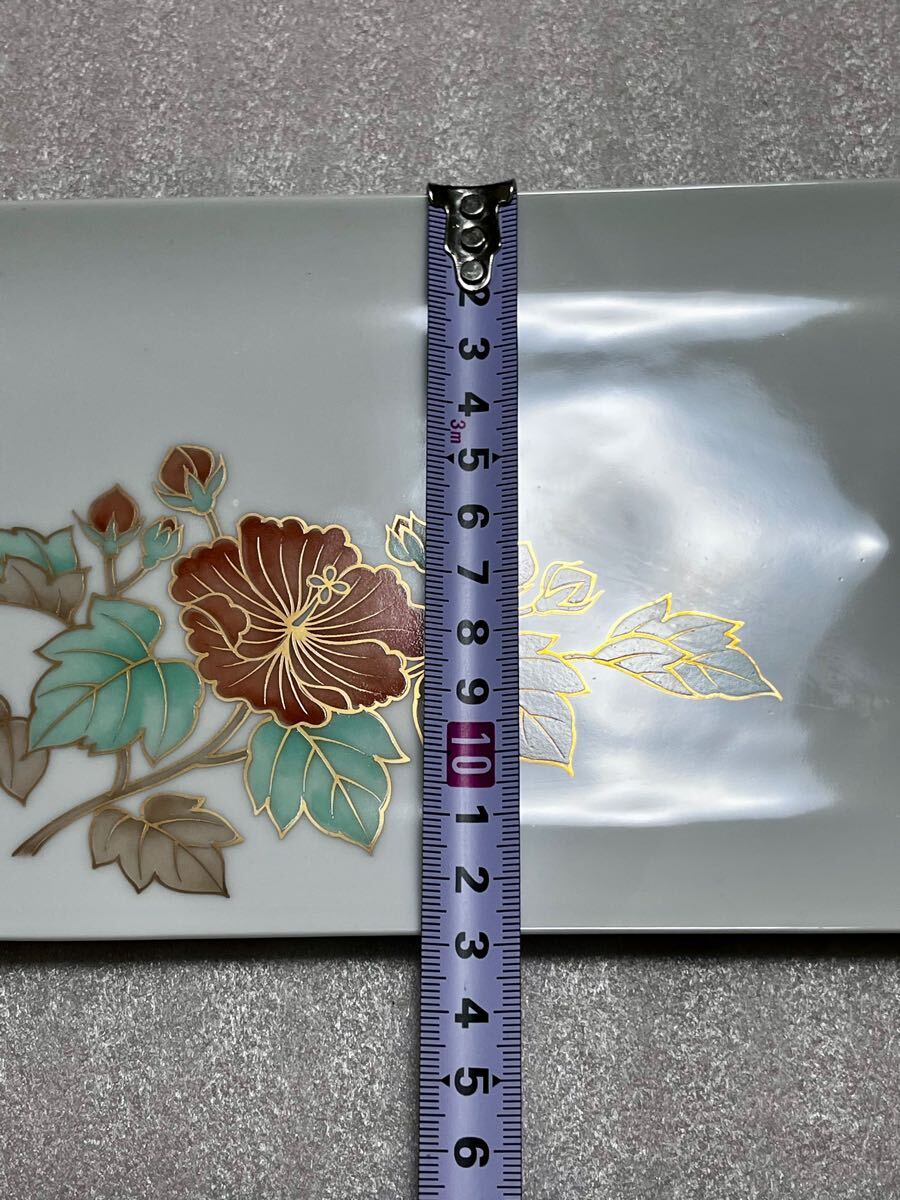 未使用 前畑陶器 庫山窯 金彩 絵皿 長角皿 4客 和食器 花 お洒落 未使用 前畑陶器 庫山窯 金彩 絵皿 長角皿 4客 和食器 花 お洒落