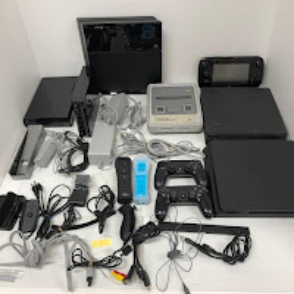 08w4726★1円~ ゲームハード ジャンク品　まとめ売り　PS4/スパファミ/Wii/WiiU/他　