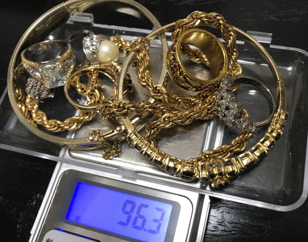 古家整理品 アクセサリーまとめ 指輪 ネックレス 腕輪 古家整理品 アクセサリーまとめ 指輪 ネックレス 腕輪