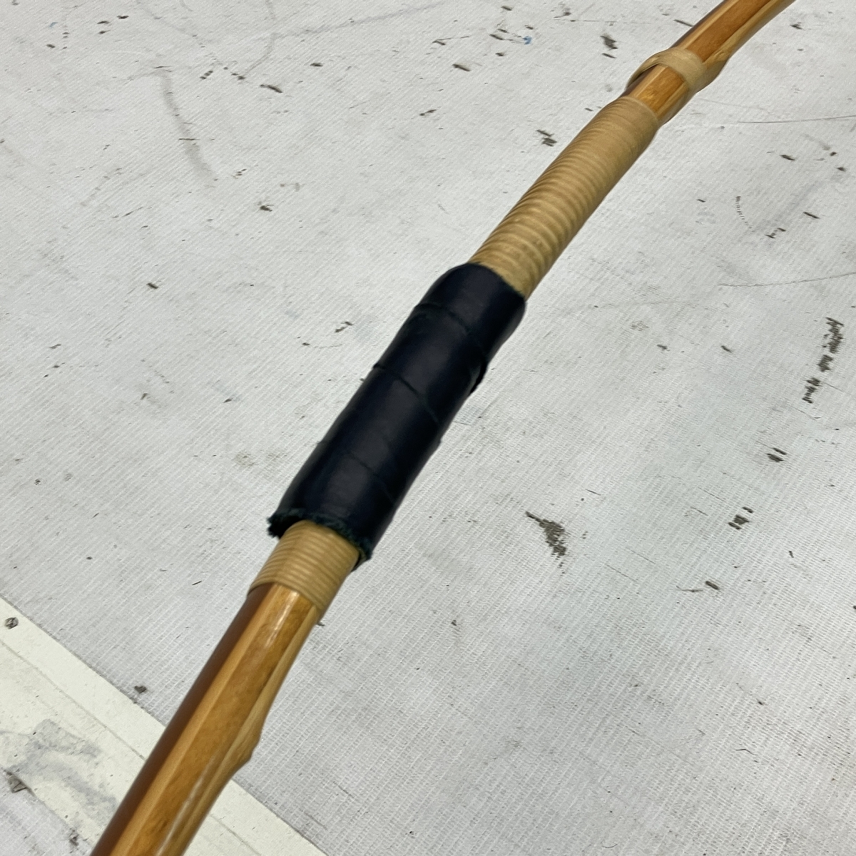 引取限定】横山黎明 特製 和弓 約221cm 弓道 武道 趣味 中古 直 引取限定】横山黎明 特製 和弓 約221cm 弓道 武道 趣味 中古 直