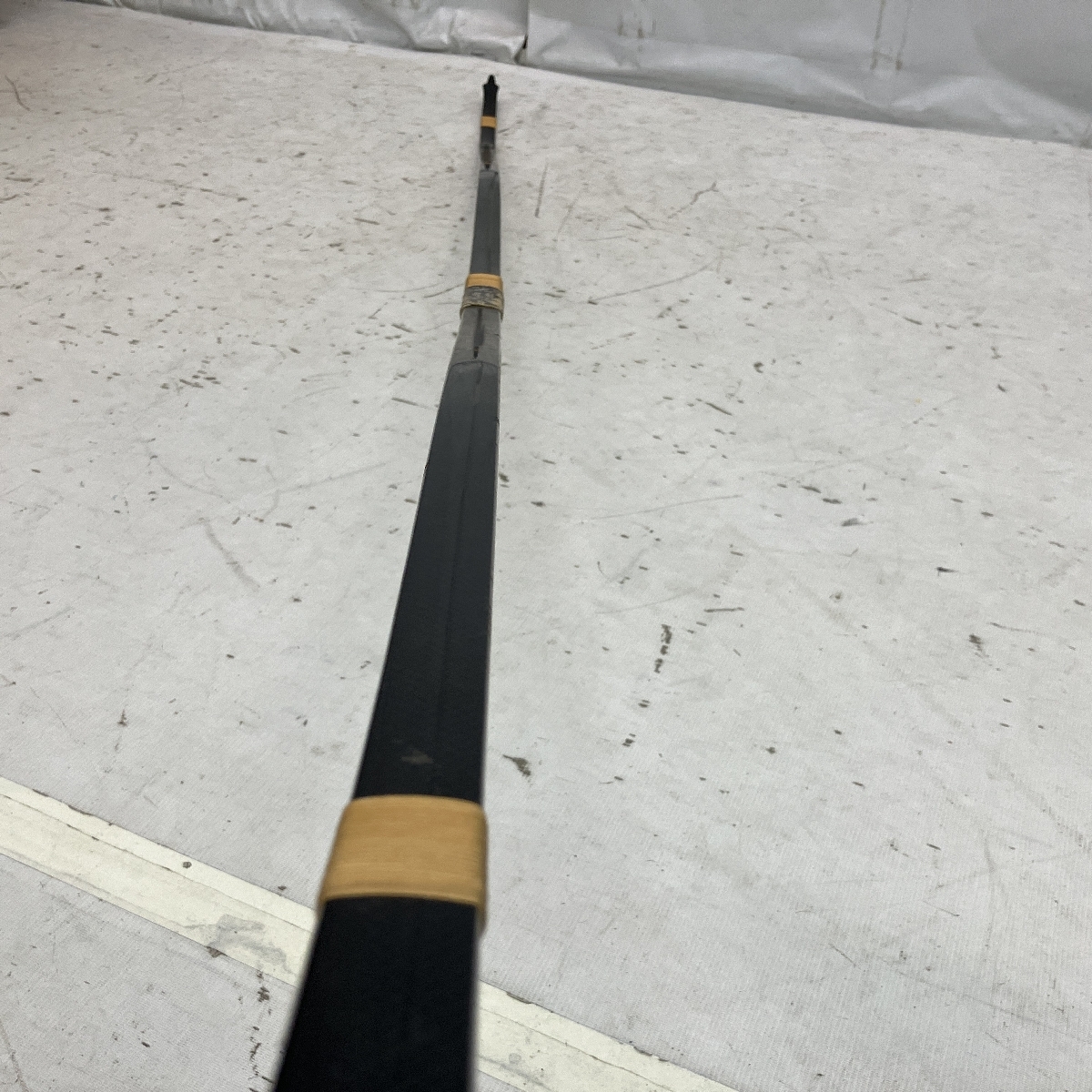 引取限定】小山弓具 鵠心 こくしん アーチカーボン 弓具 約221cm 引取限定】小山弓具 鵠心 こくしん アーチカーボン 弓具 約221cm