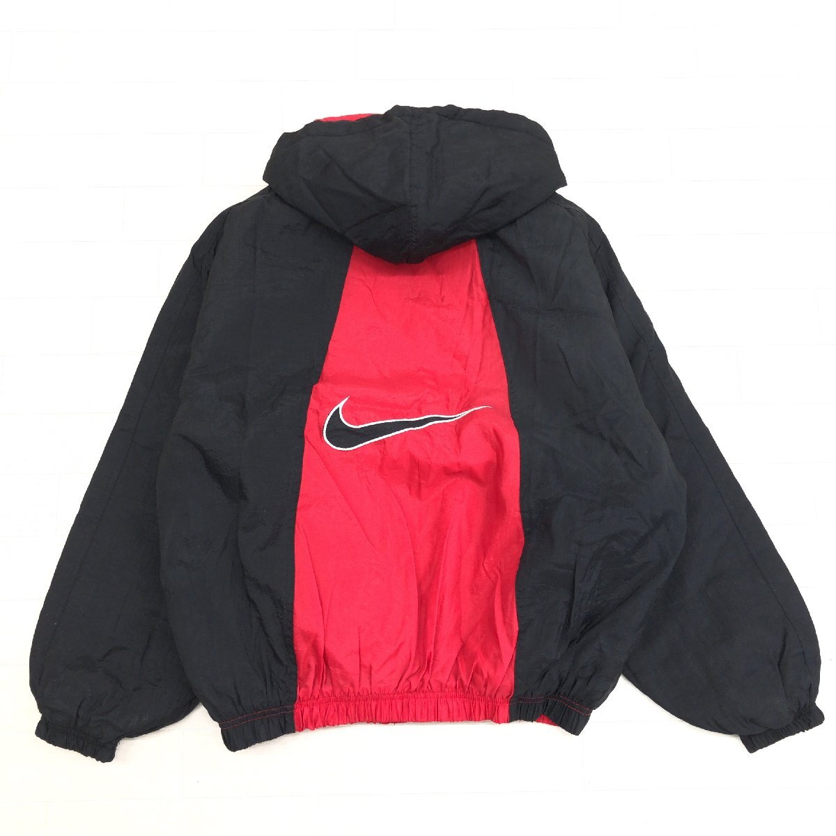 ◇90's NIKE ナイキ 白タグ スウォッシュ刺繍 中綿入り ナイロン ◇90's NIKE ナイキ 白タグ スウォッシュ刺繍 中綿入り ナイロン
