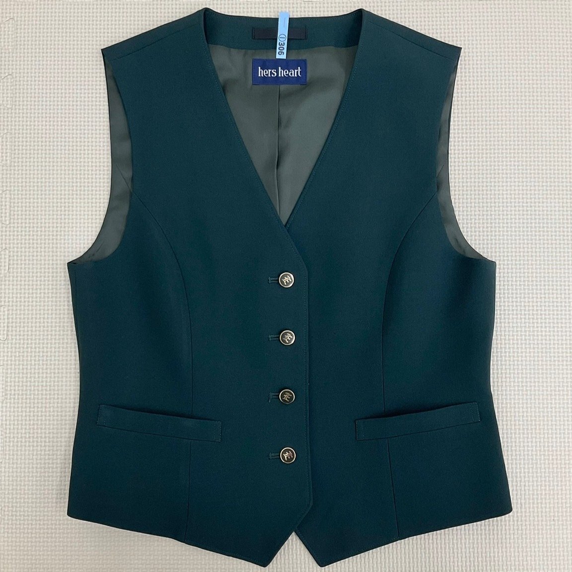 U410/S1052(中古)東京都 江北高校 女子制服8点 /校章付/LL/W67 U410/S1052(中古)東京都 江北高校 女子制服8点 /校章付/LL/W67
