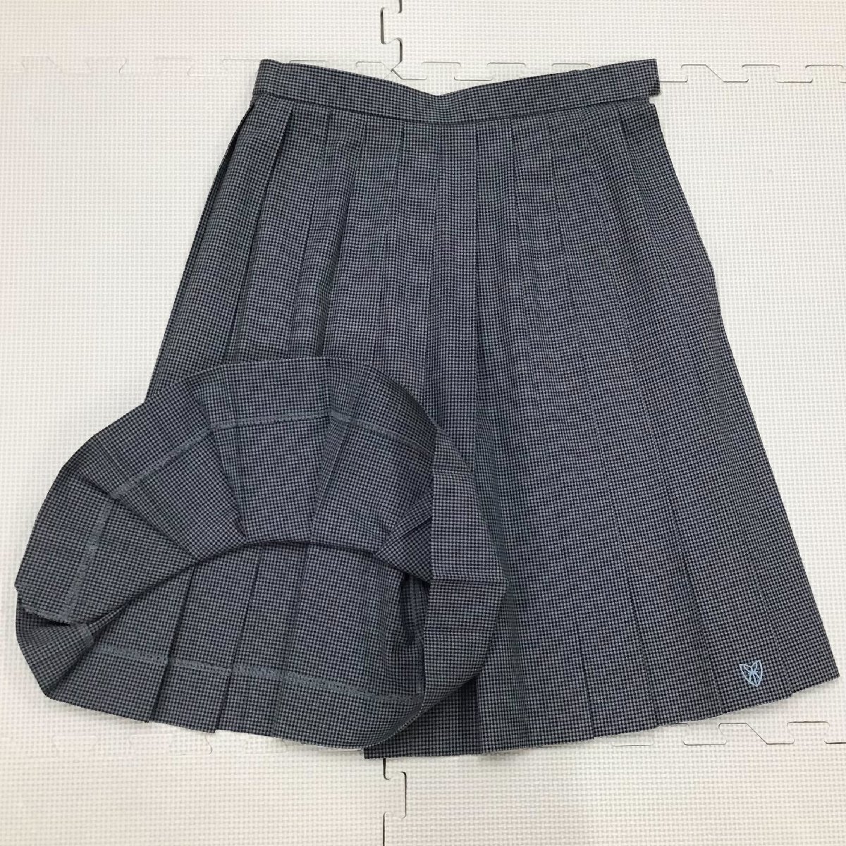 中古制服】神奈川県 伊勢原高等学校 女子制服 3点（ニットベスト