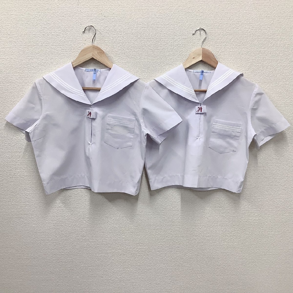 I1095/(中古)兵庫県 浜の宮中学校 女子制服2点 /指定品/旧制服/M程度/半袖セーラー/白3本/加古川松原屋/女子学生/高校/学生服/ロゴ刺繍/