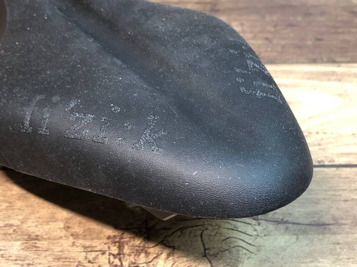 IL310 fi'zi:k fizik Misty kaMISTICA regular saddle black 135mm Kuromori 