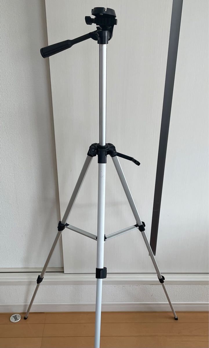 三腳　アルミ　使用品