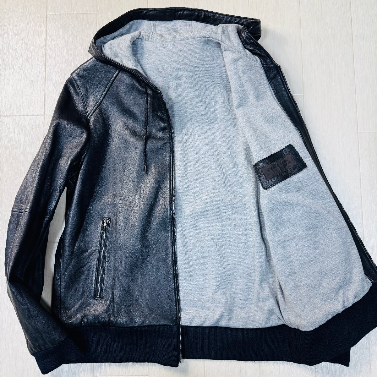 美品/Lサイズ☆コムサデモード/COMME CA DU MODE 羊革 ラムレザー パーカー フーデットジャケット ダブルジップ リブニット メンズ 黒(Lサイズ)|売買されたオークション情報、Yahoo!オークション(旧ヤフオク!) の商品情報をアーカイブ公開 - オークファン(aucfan.com) 美品/Lサイズ☆コムサデモード/COMME CA DU MODE 羊革 ラムレザー パーカー フーデットジャケット ダブルジップ リブニット メンズ 黒(Lサイズ)|売買されたオークション情報、Yahoo!オークション(旧ヤフオク!) の商品情報をアーカイブ公開 - オークファン(aucfan.com)