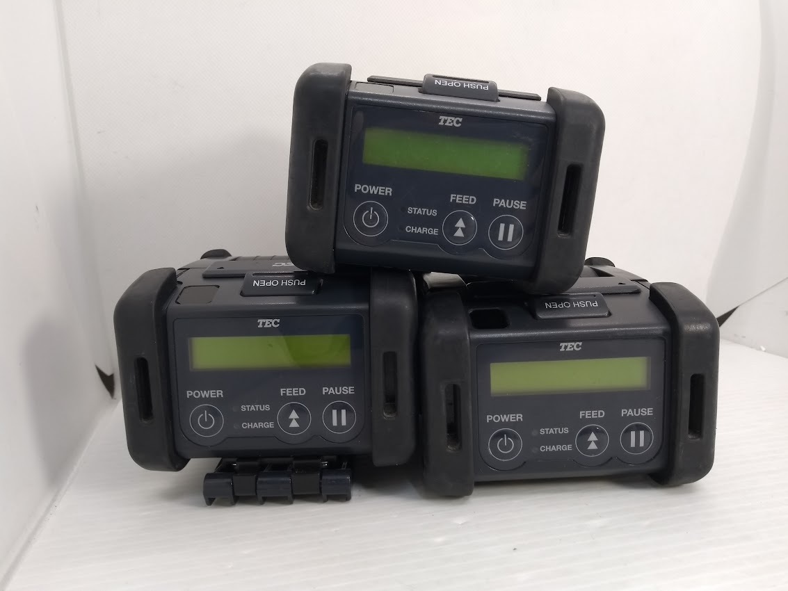 ●中古 東芝TEC 　ポータブルプリンタ　B-EP2DL-GH32-R 2個(gè)/　B-EP2DL-GH30-R?。眰€(gè)　バッテリー１個(gè)