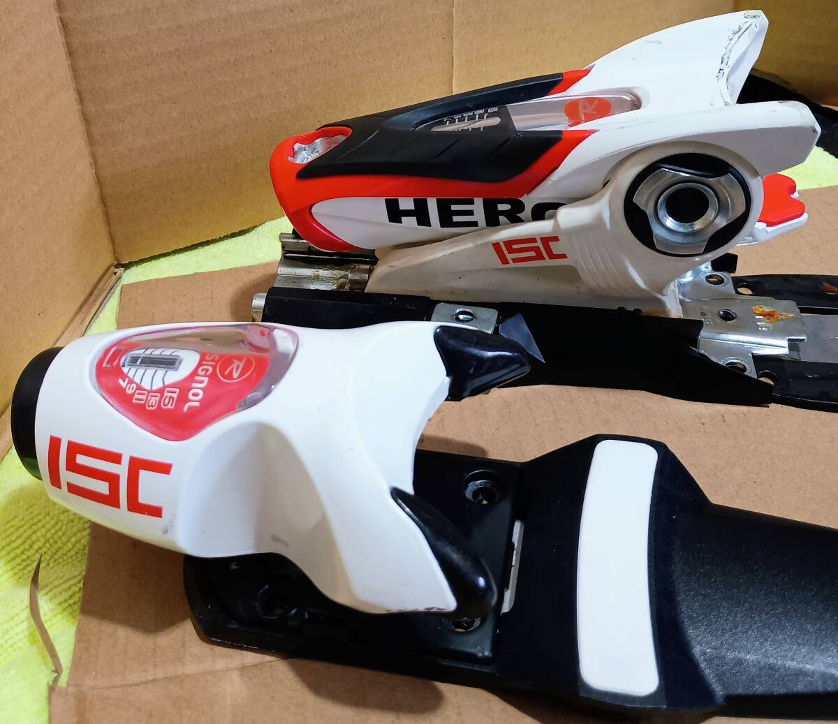 中古品 ロシニョール Rossignol AXIAL3 150 プレート 中古品 ロシニョール Rossignol AXIAL3 150 プレート