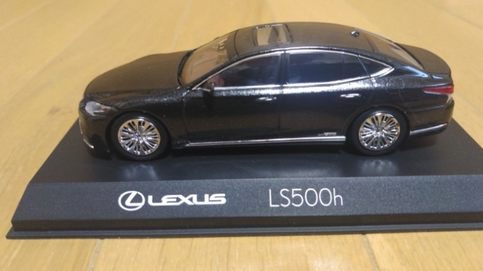Amazon | ミニカー 1/43 レクサス LEXUS LS500h ブラック
