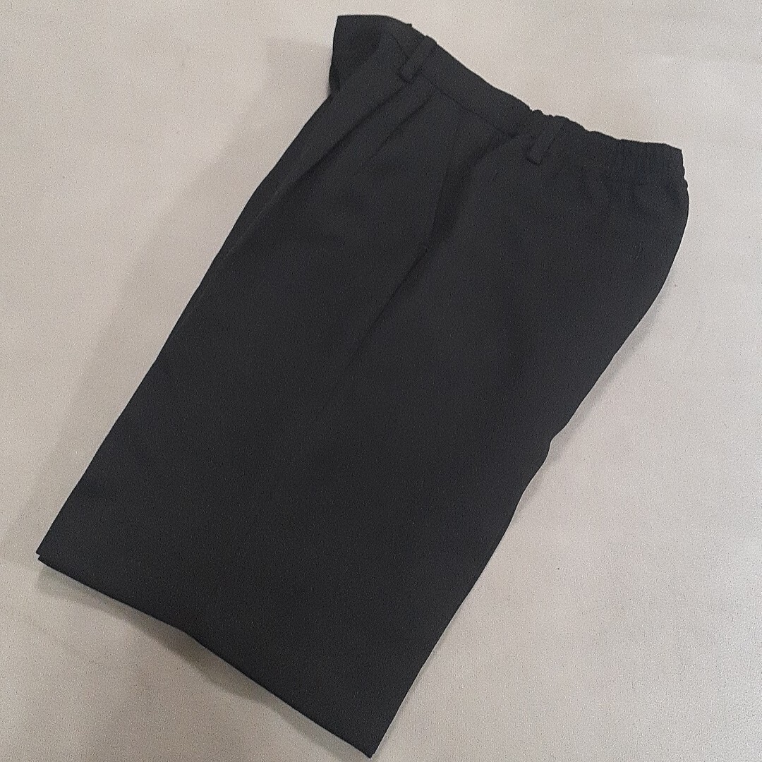 【超美品】NAVYMATE セットアップ スーツ キッズ　ボーイズ　男の子 120 入学式 卒園式　ピアノ発表会 冠婚葬祭 フォーマル サスペンダー_画像8