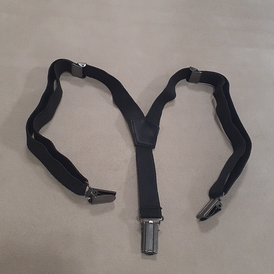 【超美品】NAVYMATE セットアップ スーツ キッズ　ボーイズ　男の子 120 入学式 卒園式　ピアノ発表会 冠婚葬祭 フォーマル サスペンダー_画像10