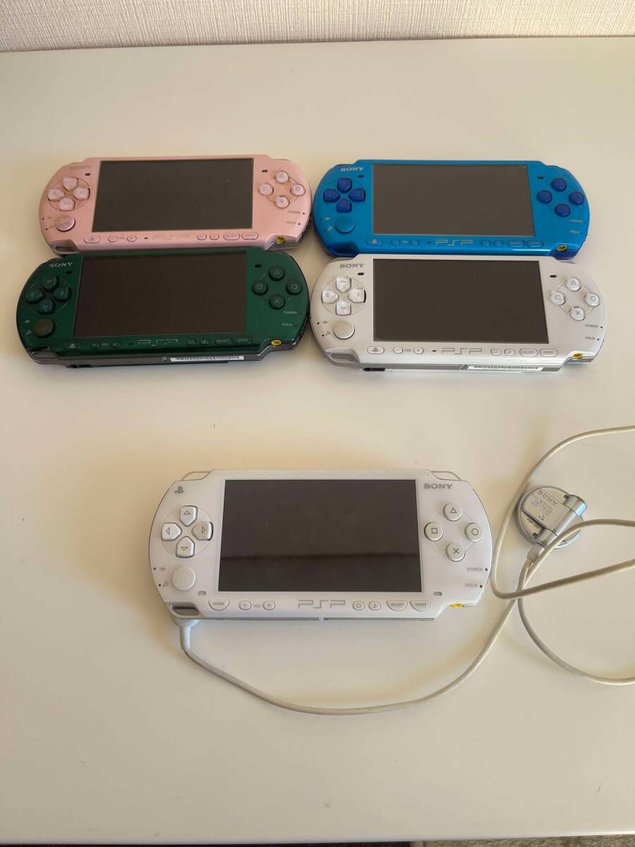 B30 【 PSP 5台 】 PSP3000 本体 4台セット PSP1000 本体1台 プレイステーションポータブル (PSP3000シリーズ)｜売買されたオークション情報、Yahoo!オークション(旧ヤフオク!)  の商品情報をアーカイブ公開 - オークファン（aucfan.com）