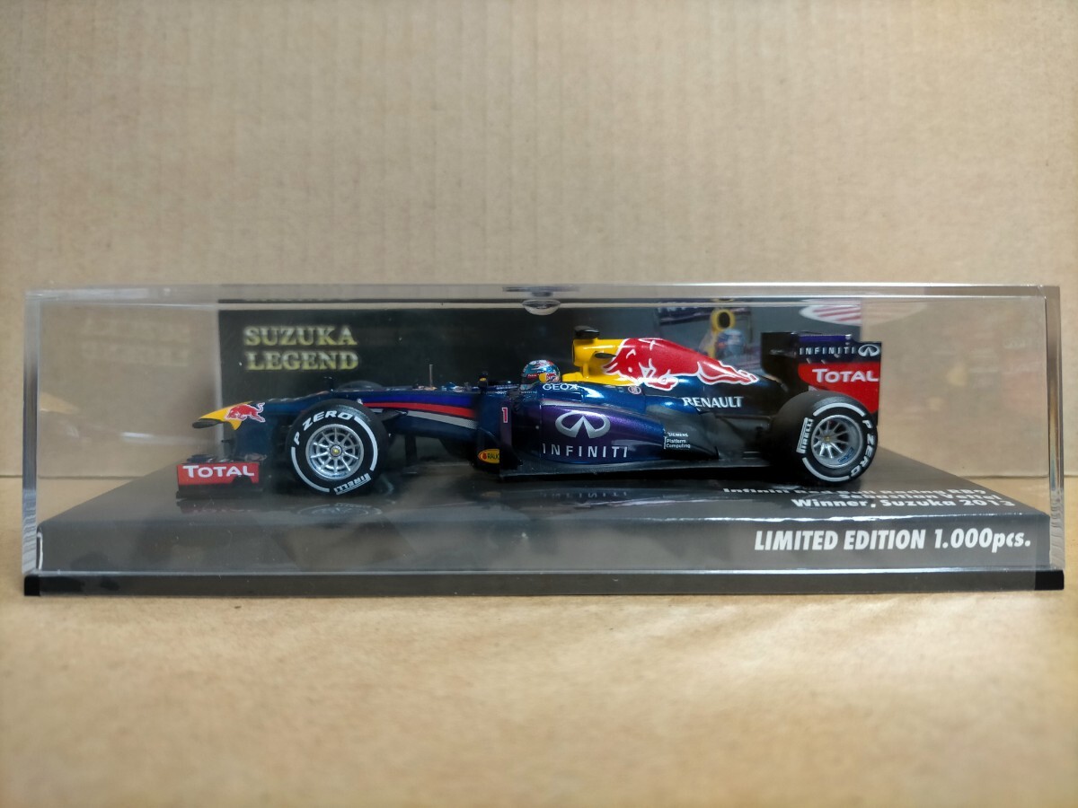 鈴鹿レジェンド PMA 1/43 インフィニティ レッドブル レーシング ルノー F1 RB9 S.ベッテル No.1 2013 日本GP ウィナー 鈴鹿サーキット