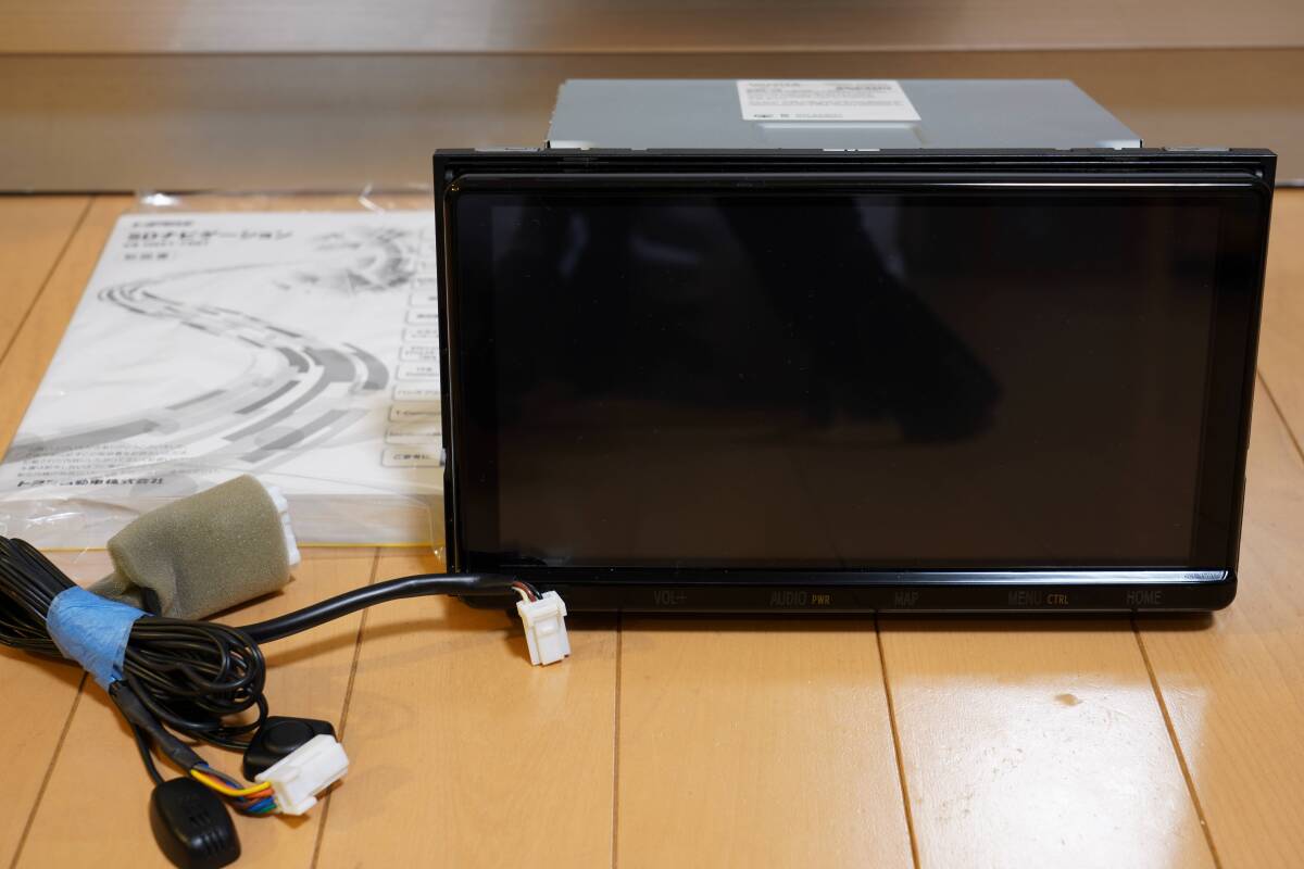 トヨタ　NSZT-Y68T　地図データ更新済　セキュリティーロック解除済み