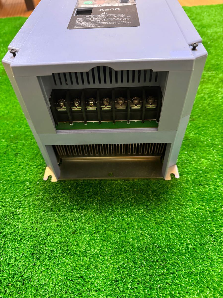 HITACHI インバーター インバータ INVERTER X200-055LFRF HITACHI インバーター インバータ INVERTER X200-055LFRF