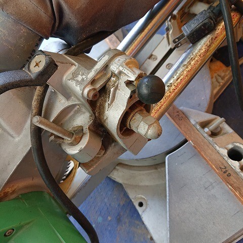 【中古現(xiàn)狀品】日立工機(jī)　Hitachi　C8FB　216mm 卓上スライドマルノコ