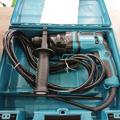 【未使用品】MAKITA　マキタ　HR1841F　18mm　ハンマドリル