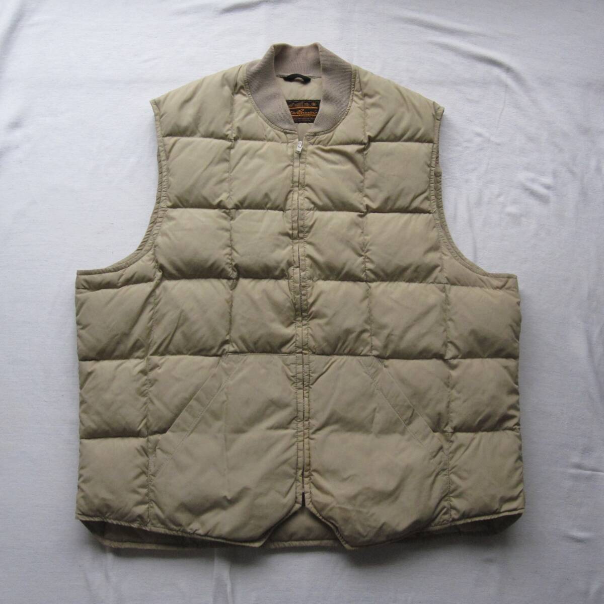 6800円 ☆80s エディーバウアー ダウンベスト (XXL) 黒タグ 6800円 ☆80s エディーバウアー ダウンベスト (XXL) 黒タグ