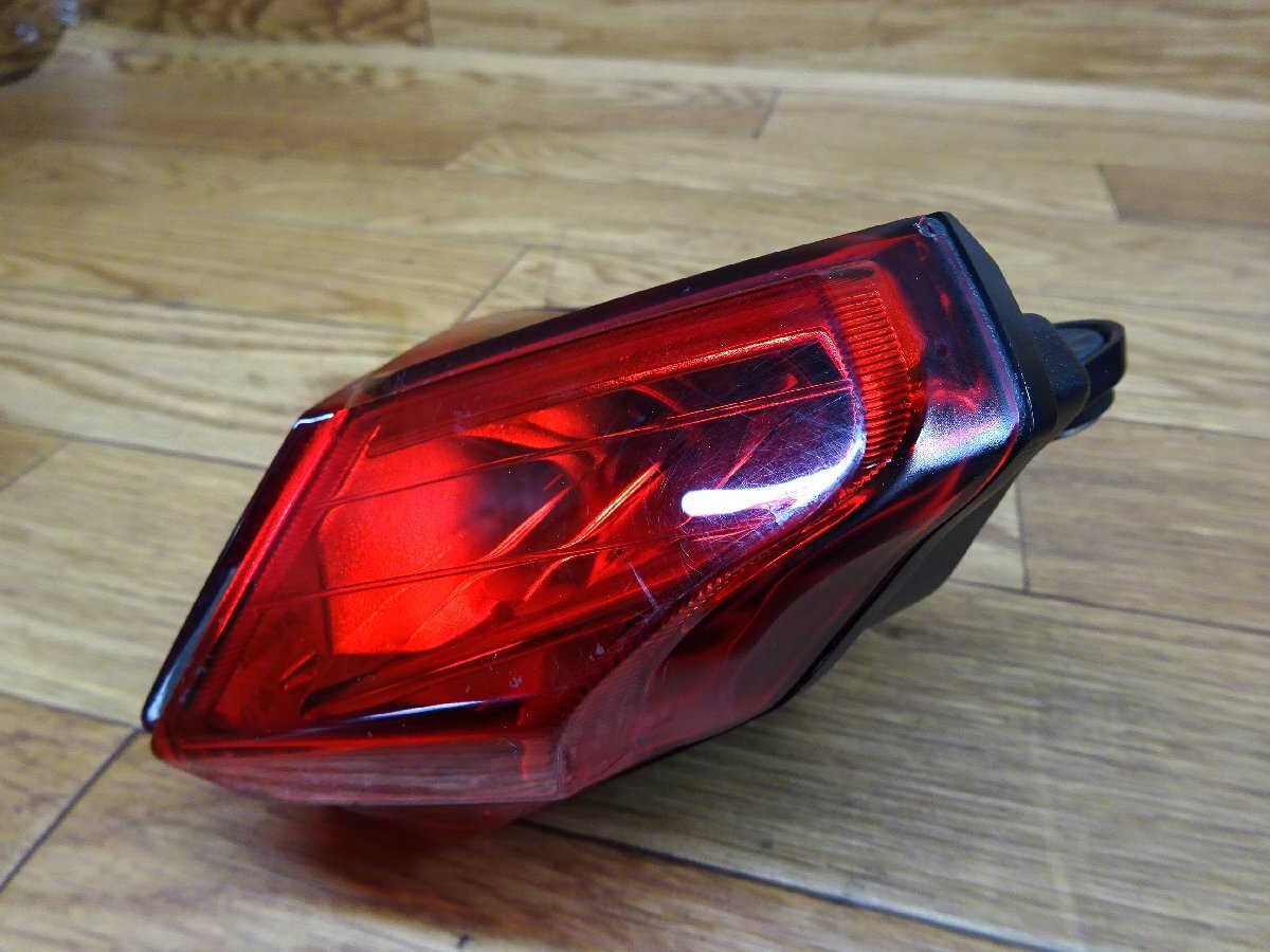 [G92]DUCATI 1098 Ducati ^ оригинальный задний фонарь лампочка-индикатор подтверждено 