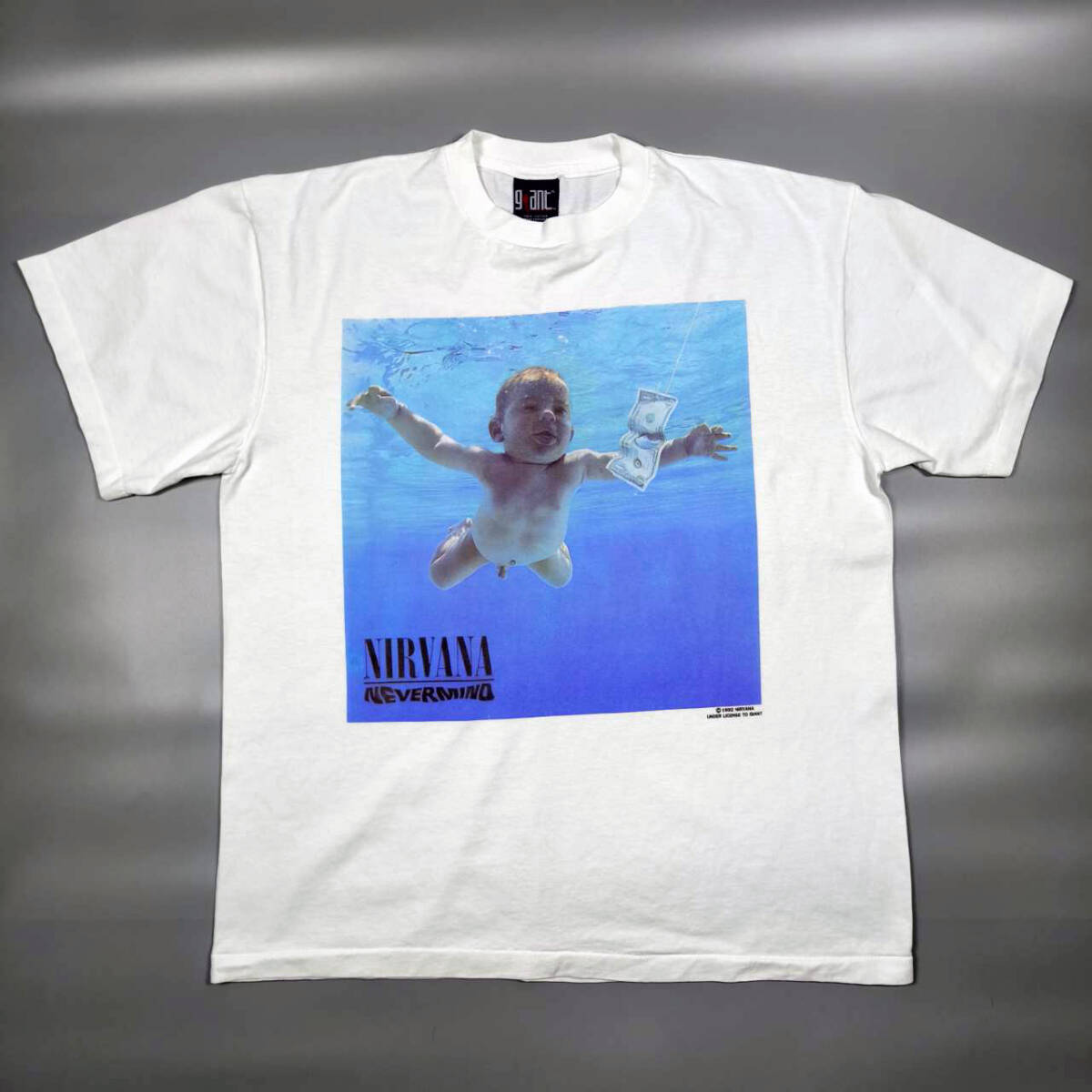 NIRVANA NEVERMIND ニルヴァーナ バンドTシャツ Tシャツ ビンテージスタイル【XL】