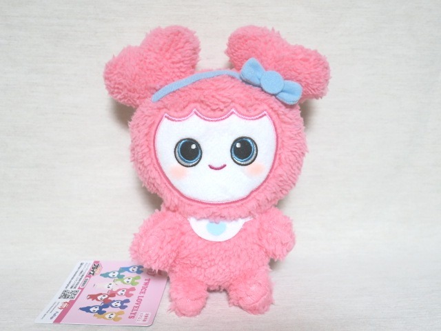 TWICE LOVELYS のびふにゃBIGぬいぐるみ&ふわもこおすわり TWICE LOVELYS のびふにゃBIGぬいぐるみ&ふわもこおすわり