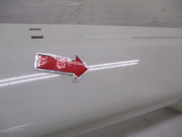 ワゴンR MH23S リアスポイラー パール/77271-70K0 中古品[H202-RS0398]_画像3