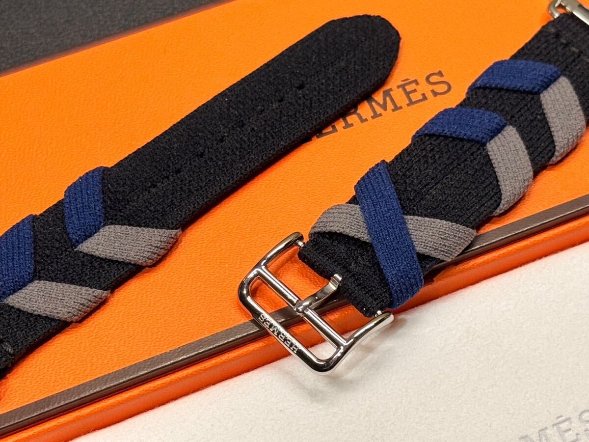 即決 美品 Apple watch HERMES エルメス ブリドン 黒 シンプル 即決 美品 Apple watch HERMES エルメス ブリドン 黒 シンプル