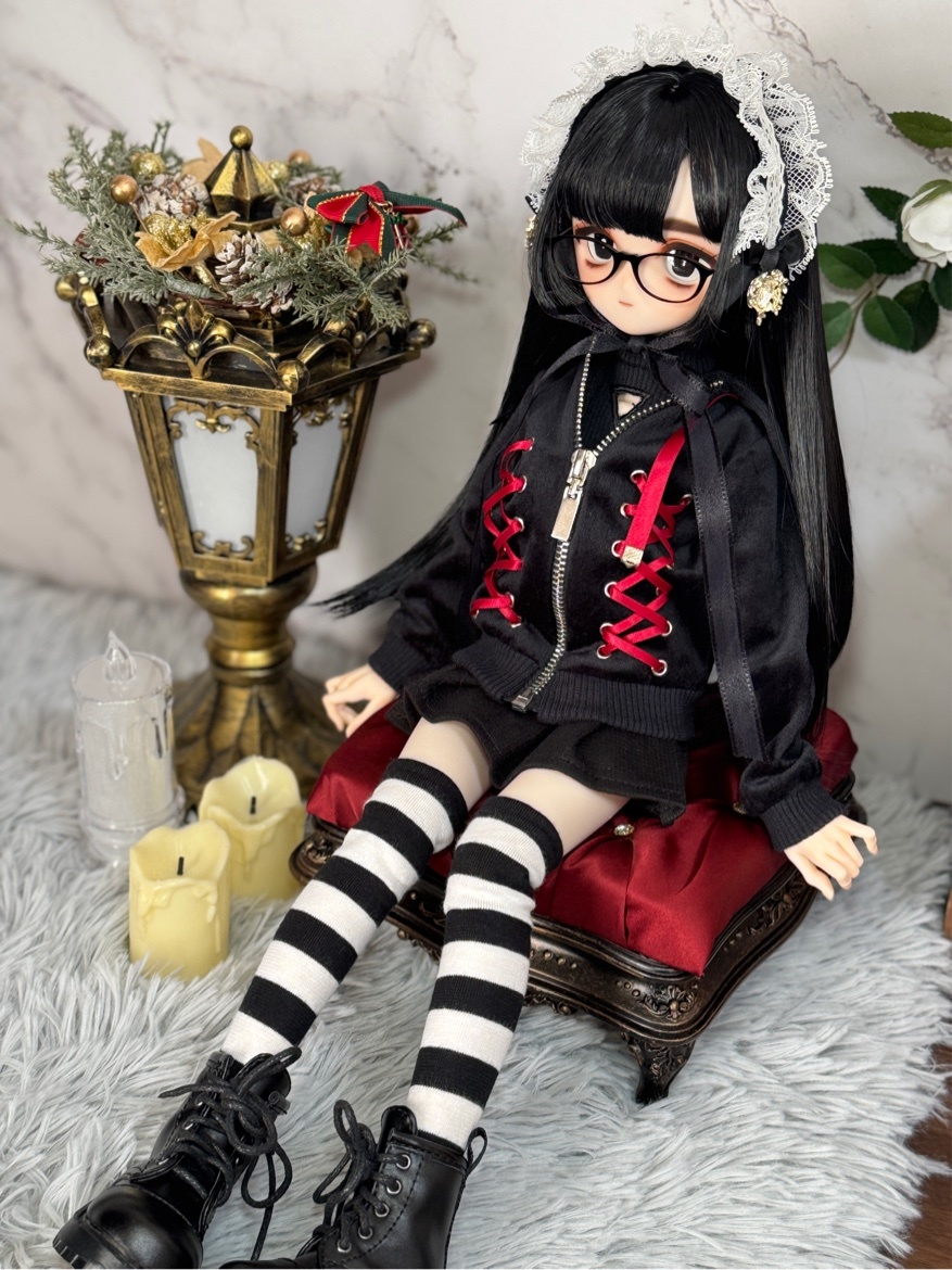 ささドール】DDH-01セミホワイト肌カスタムヘッド+手描き碁石 ささドール】DDH-01セミホワイト肌カスタムヘッド+手描き碁石