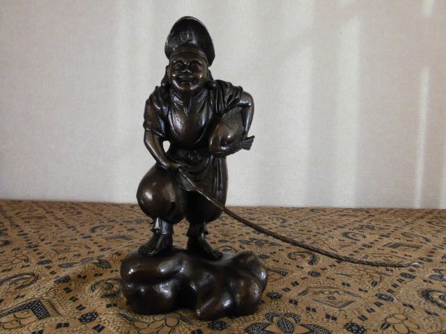 ** антиквариат небо страна ** высококлассный!! высота холм медь контейнер . соотношение . большой чёрный 