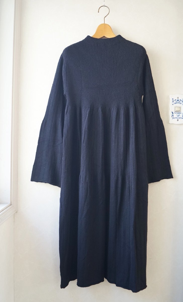 ★ TORRAZZO DONNA/トラッゾドンナ *リブニットワンピース 黒　*　古着のgplus広島 2412t1