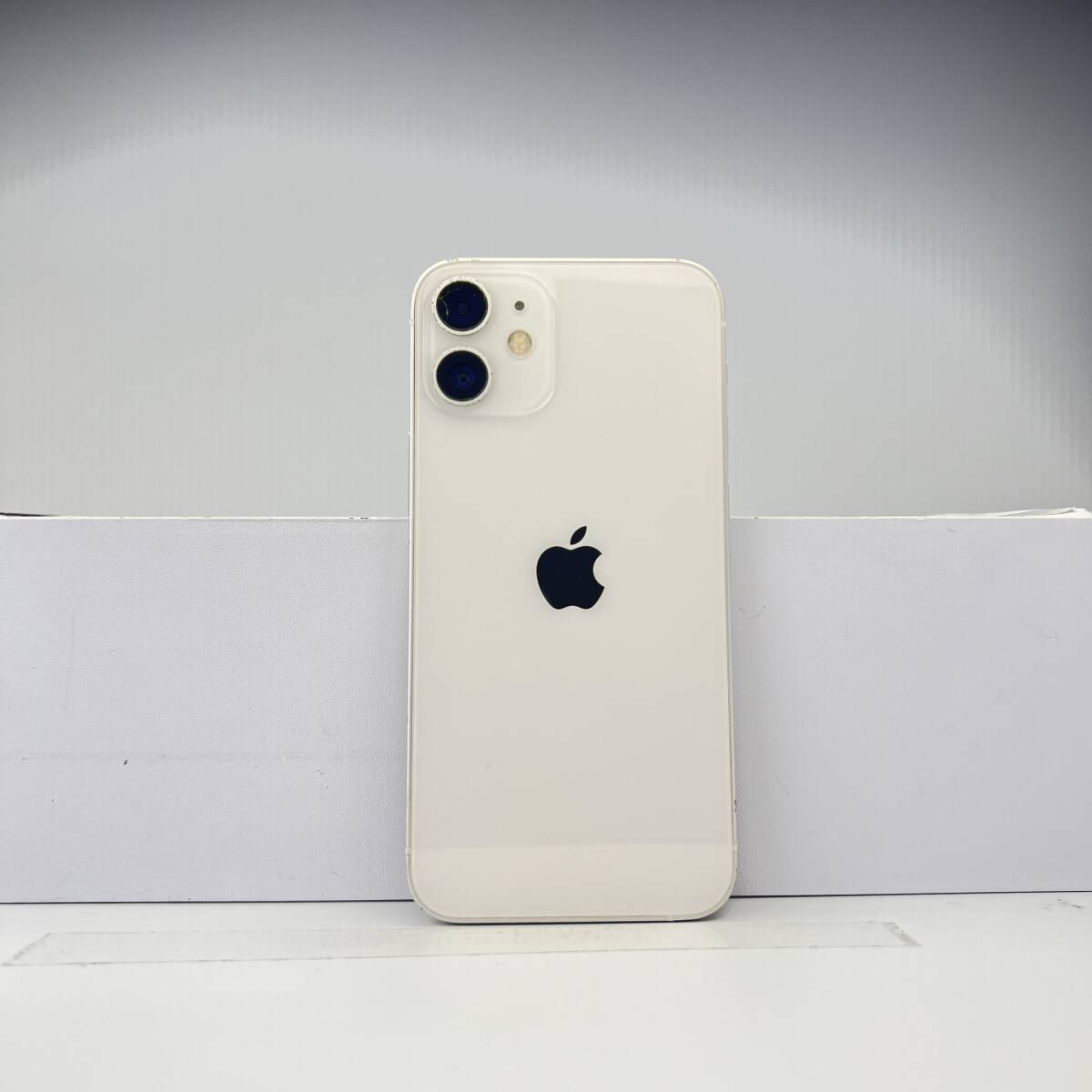 iPhone 12 mini 128GB ホワイト SIMフリー 訳あり品 ジャンク iPhone 12 mini 128GB ホワイト SIMフリー 訳あり品 ジャンク