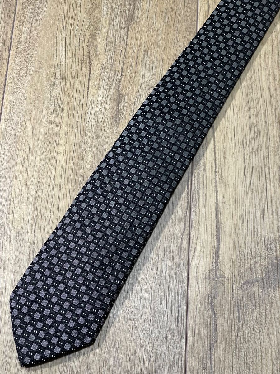 ほぼ未使用 ″Z Zegna″ ジーゼニア スクエア ブランドネクタイ 412110_画像2