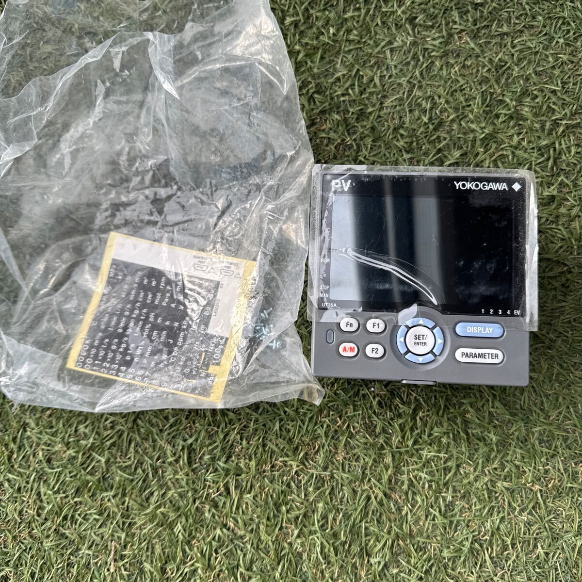 4M228 美品 YOKOGAWA UT35A デジタル指示調節計 動作保証 イン 4M228 美品 YOKOGAWA UT35A デジタル指示調節計 動作保証 イン