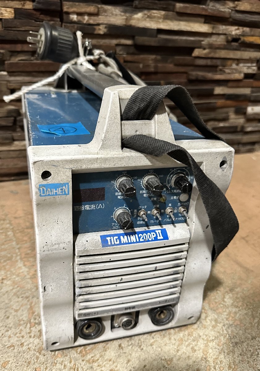 used 2011年 TIG溶接機　VRTPM-202　インバータ制御　小形直流機　パルス機能　ダイヘン 4