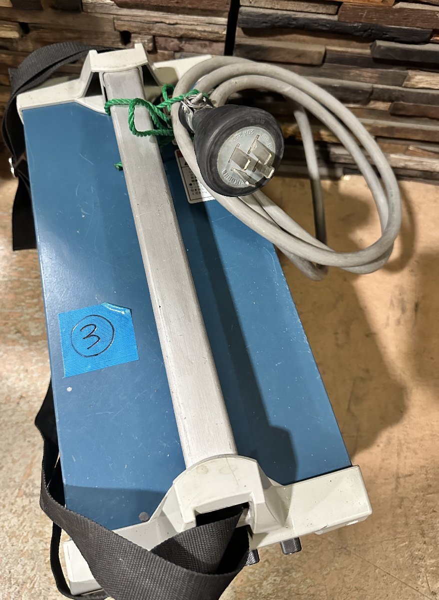 美品 2020年 TIG溶接機 VRTPM-202 インバータ制御 小形直流機 パルス機能 ダイヘン 3_画像2