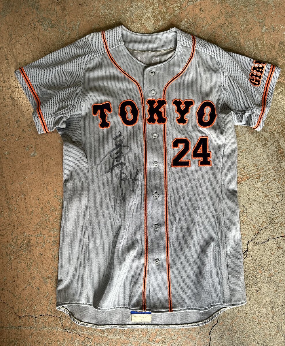 当時物 希少 デサントプロフェッショナル 2000年 高橋由伸選手 実使用 サイン入りユニフォーム 読売ジャイアンツ 汚れ有