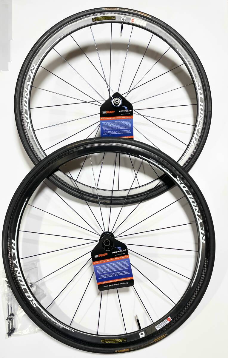 Reynolds Thirty Two カーボンチューブラー 超軽量 ヒルクライム Reynolds Thirty Two カーボンチューブラー 超軽量 ヒルクライム