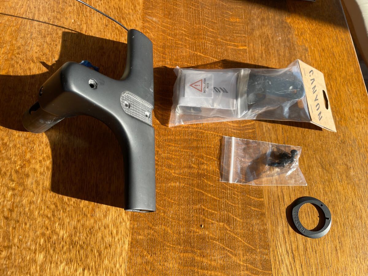 新品 キャニオン Canyon PACE T-Bar 90mm おまけつき