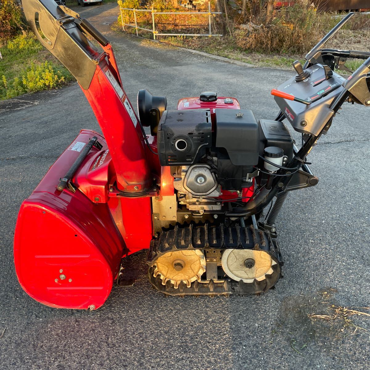 山形発☆激安商品☆HONDA/除雪機/HS1170SV/スノーラ/電動 山形発☆激安商品☆HONDA/除雪機/HS1170SV/スノーラ/電動